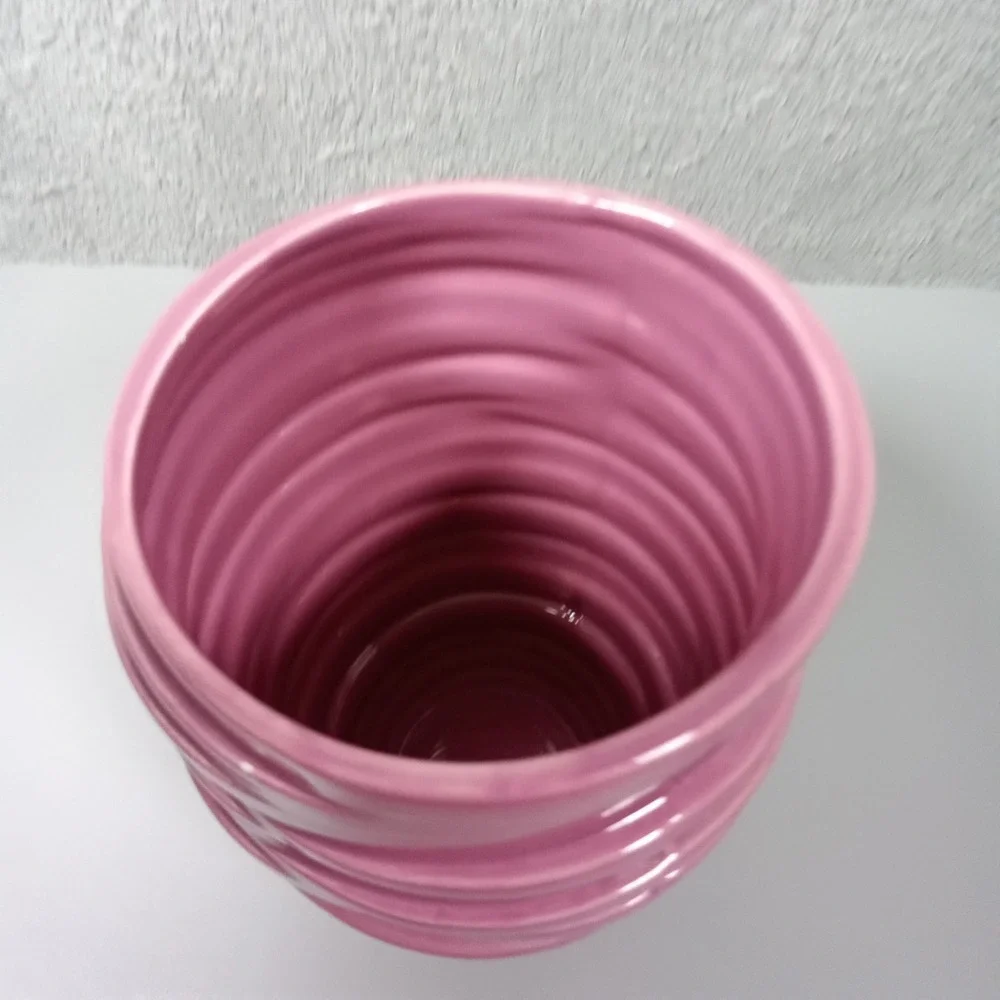 Pink‎ Ribbed Ceramic Beehive Vase Glossy Modern Tapered Decorative Vessel 7.5